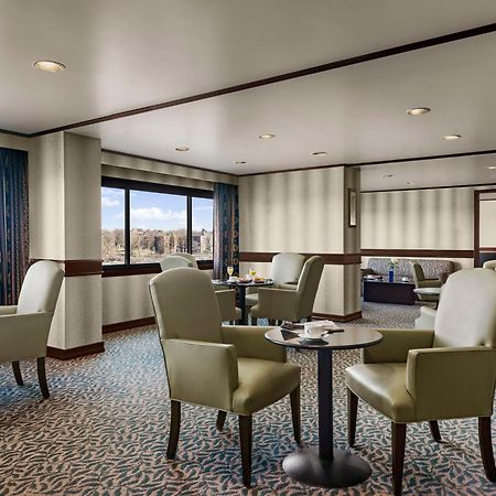 Doubletree By Hilton Fort Lee/George Washington Bridge Екстер'єр фото