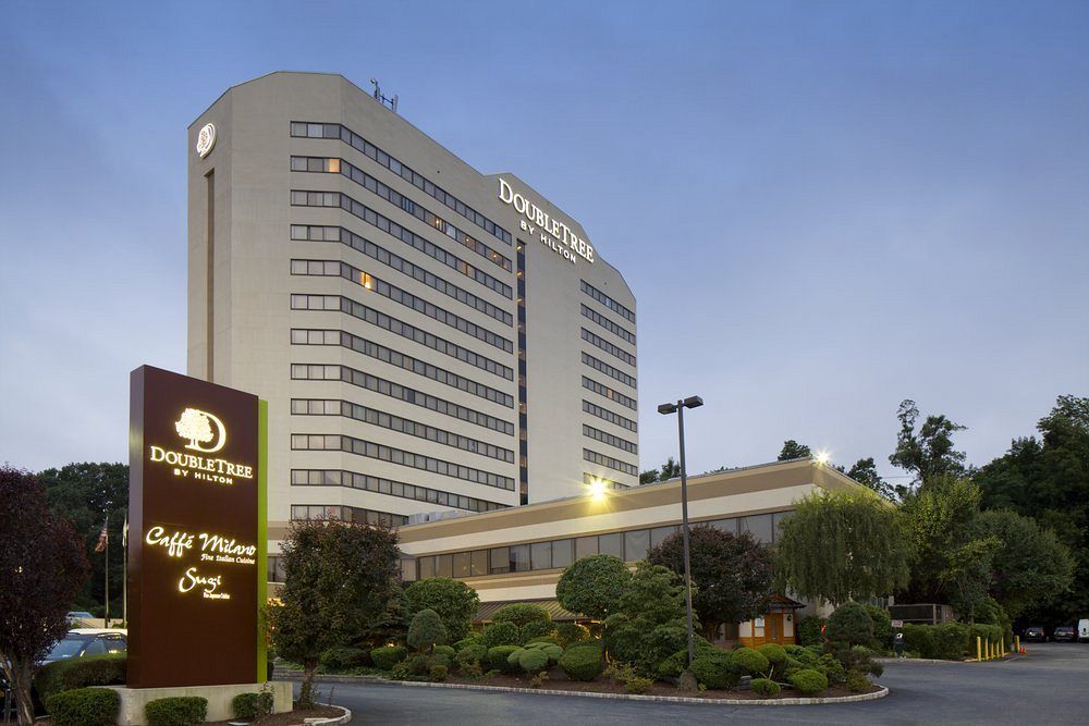 Doubletree By Hilton Fort Lee/George Washington Bridge Екстер'єр фото